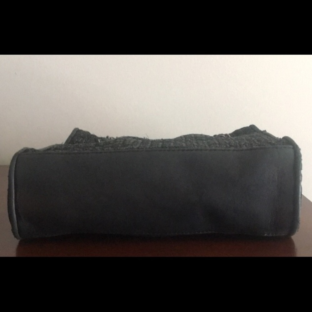 SOLD Tory Burch Fleming Bag - Picture 5 of 15